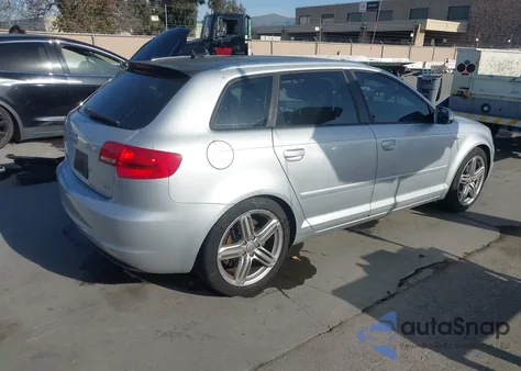 2011 Audi A3 2.0 Tdi Premium z USA, uszkodzony, nr VIN WAUKJAFMXBA028663
